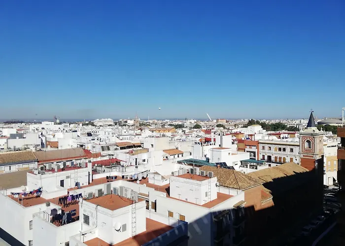 House Triana Апартаменты